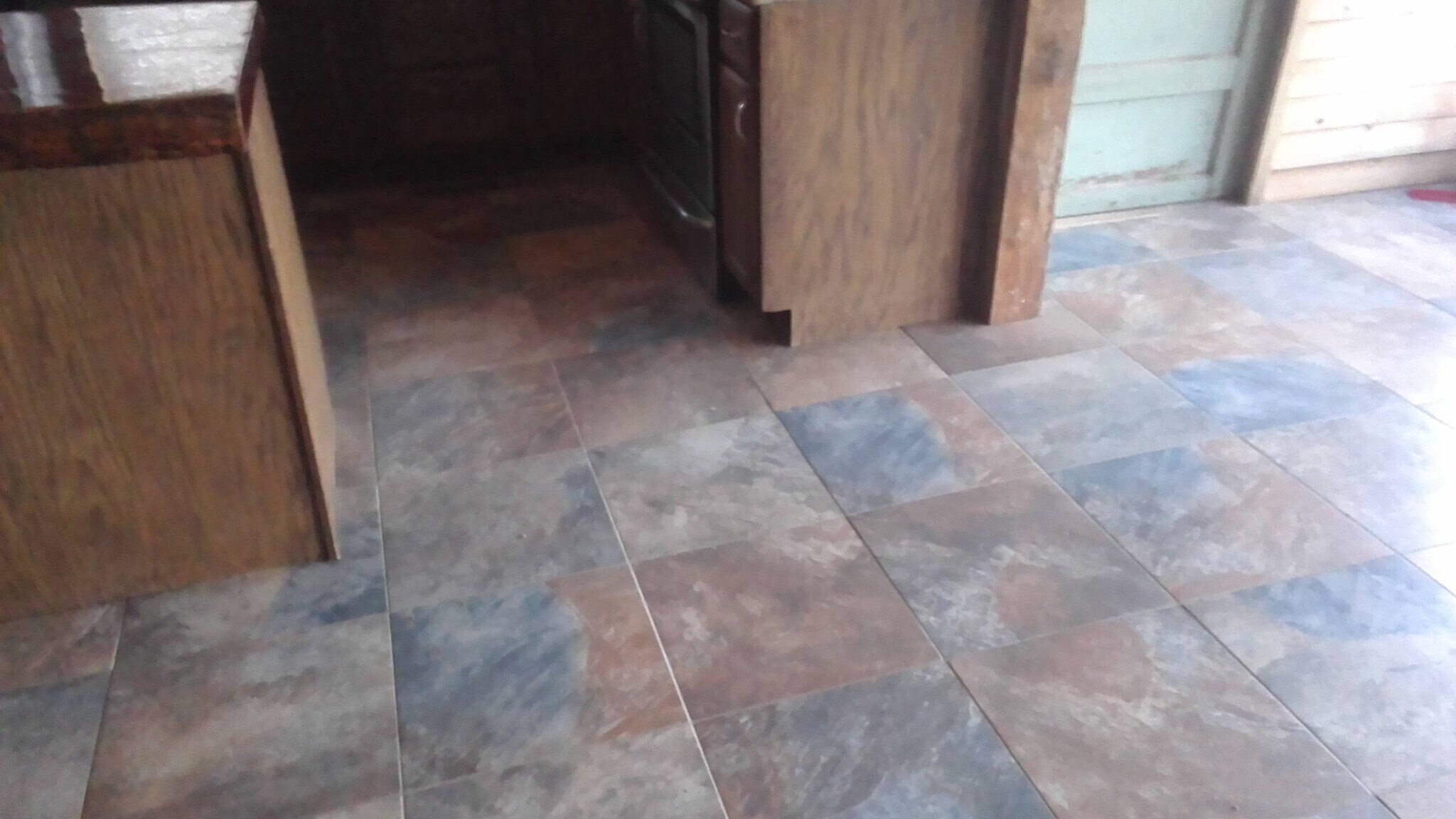 Tile floor - 6832 Piney River Rd N
