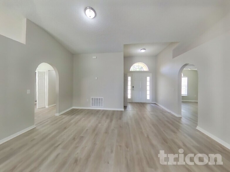 Building Photo - 4138 Clearbrook Cove Rd