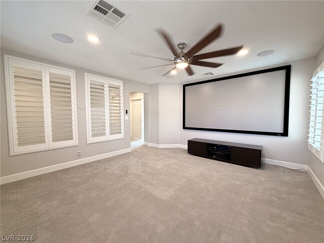 Building Photo - 3025 Scenic Valley Way
