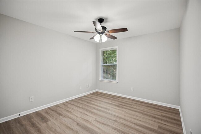 Building Photo - 165 Sable Pointe Dr