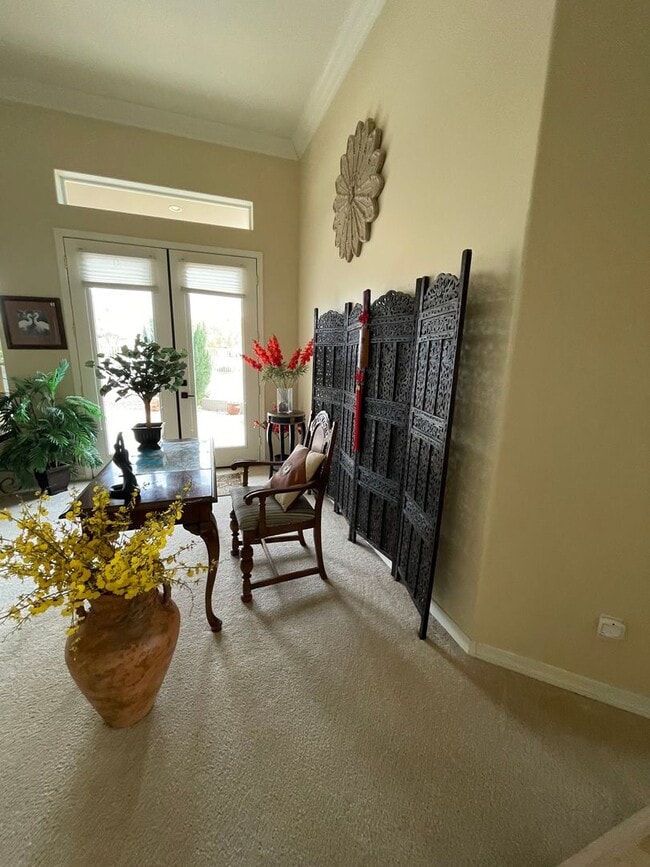 Building Photo - LUXURY HOME FULLY FURNISHED ON GOLF COURSE! GORGEOUS VIEWS OF MINGUS MOUNTAINS