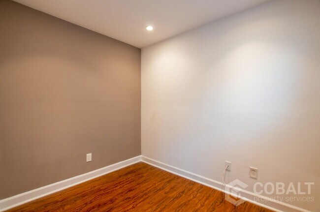 Building Photo - 755 St Charles Ave NE