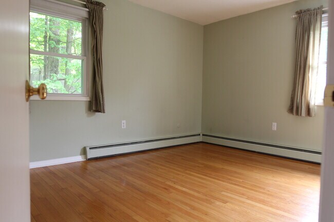 Primary BR - 73 Birchwood Ln