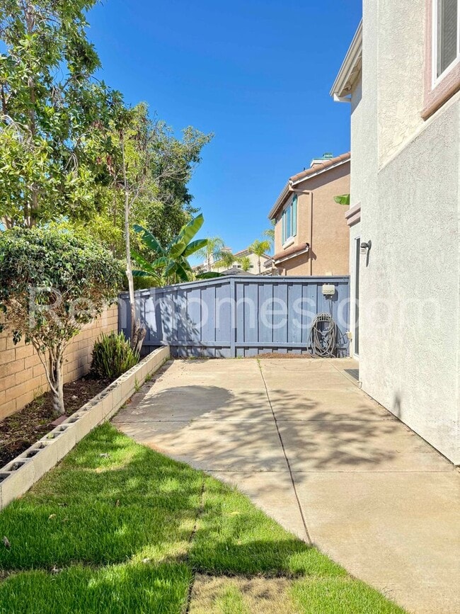 Building Photo - Mira Mesa, 8580-42 New Salem St, Gated Dev...