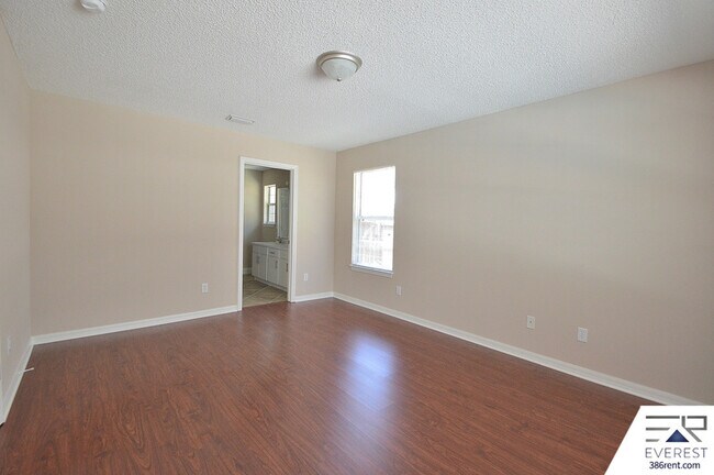 Building Photo - 159 Point Pleasant Dr