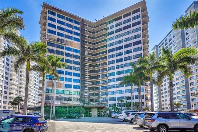 Building Photo - 3800 Galt Ocean Dr