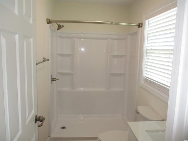 Building Photo - 483 Wallingford Cir