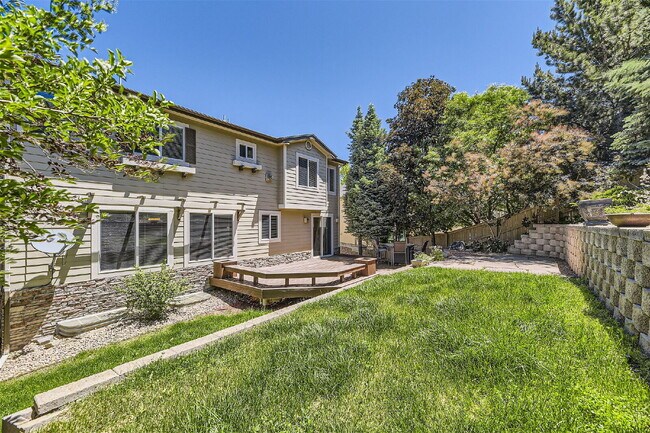 Building Photo - Five Bedroom Executive Home in the Desirable Firelight Subdivision of Highlands Ranch