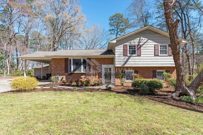 Primary Photo - 112 Celeste Cir