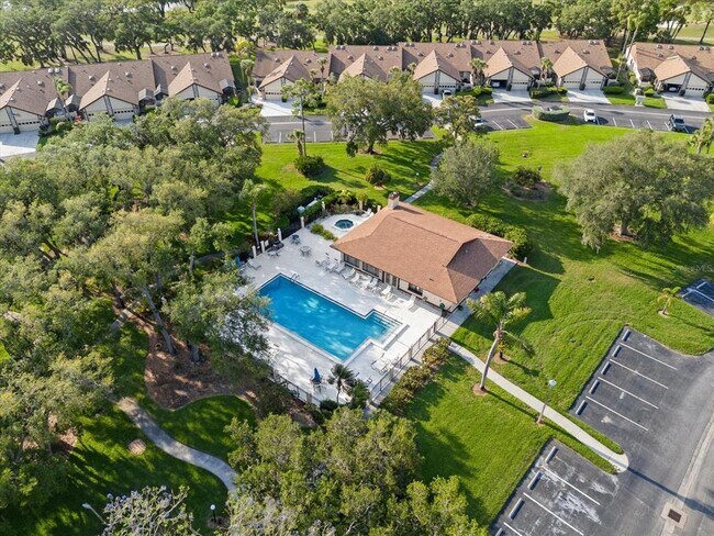 Building Photo - 5753 Avista Dr