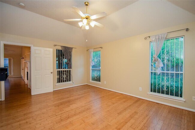 Building Photo - 7731 Las Flores Dr