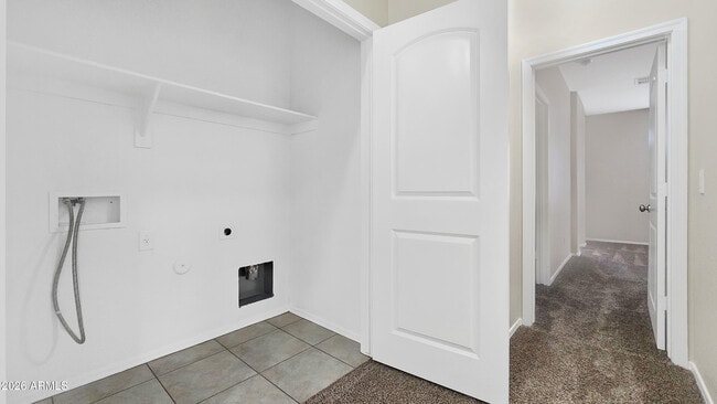 Building Photo - 23860 W Wier Ave