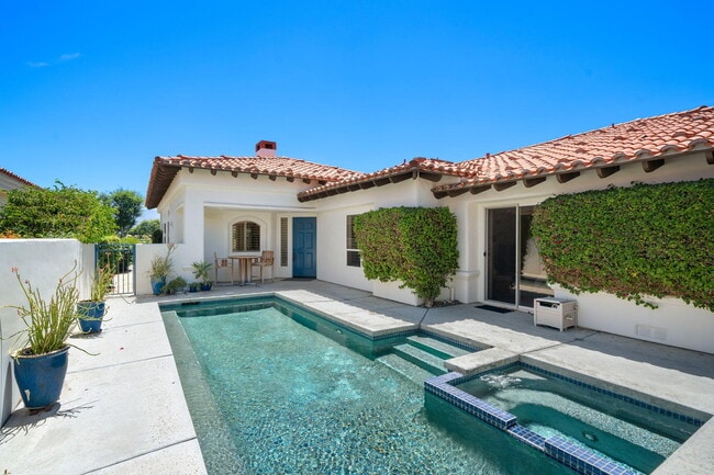 Building Photo - 79695 Mandarina