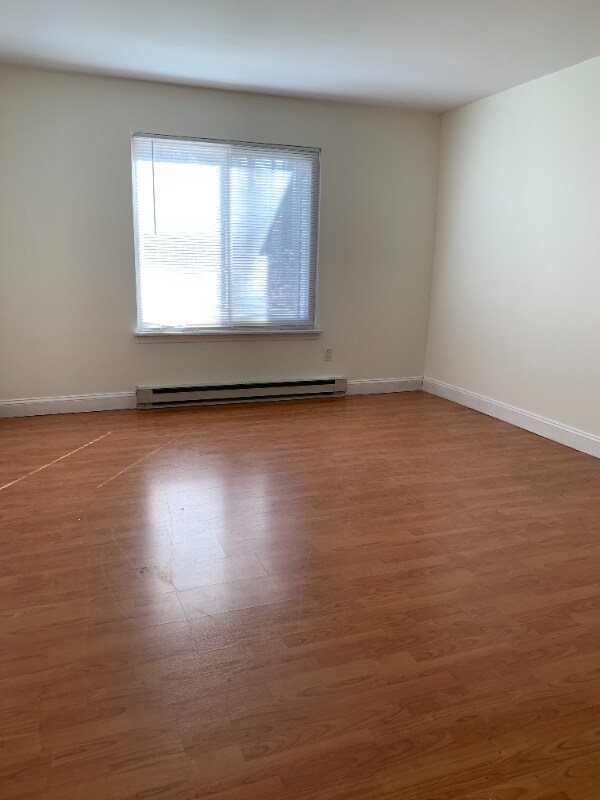 Building Photo - 101 Candlewood Dr