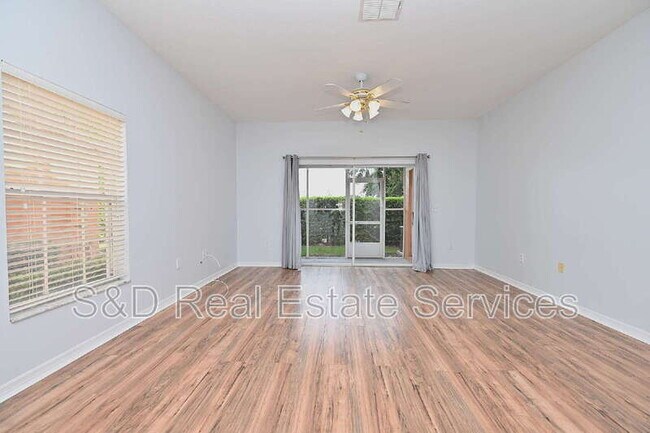 Building Photo - 4219 Winding Vine Dr