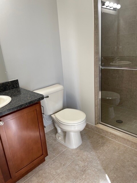 Building Photo - 8459 Towne Center Cir