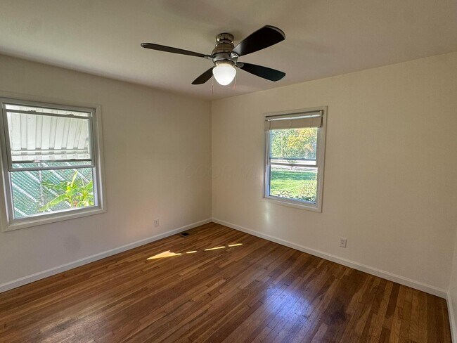 Building Photo - 1953 Fishinger Rd