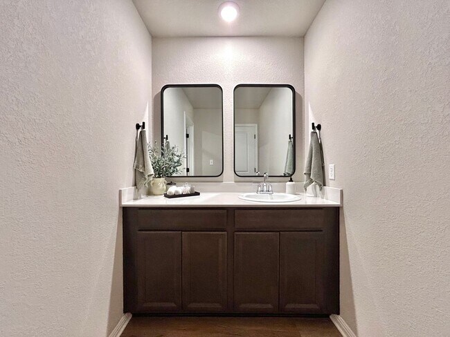 Building Photo - 856 Lone Peak Wy