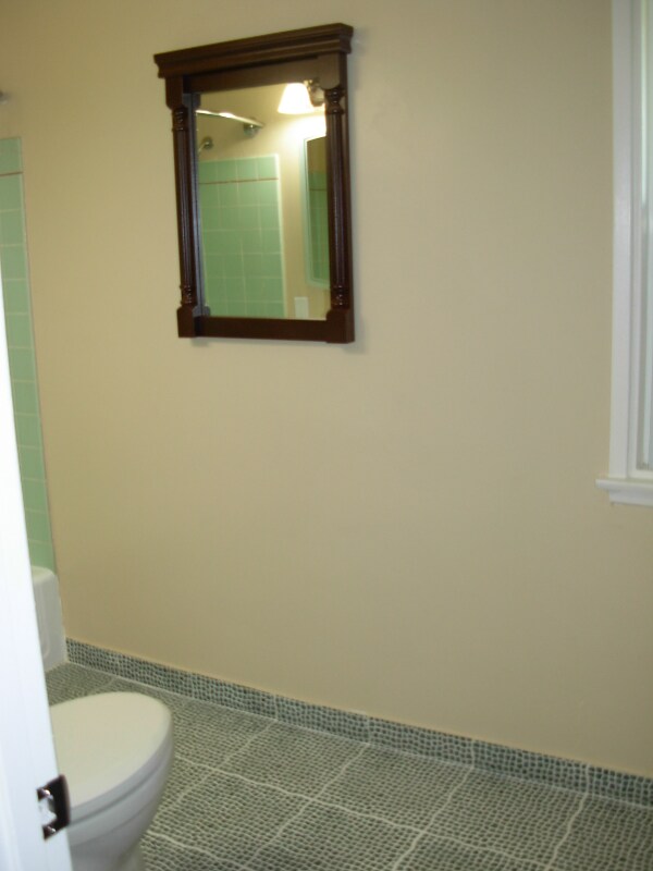 Building Photo - 1310 N Spurgeon St