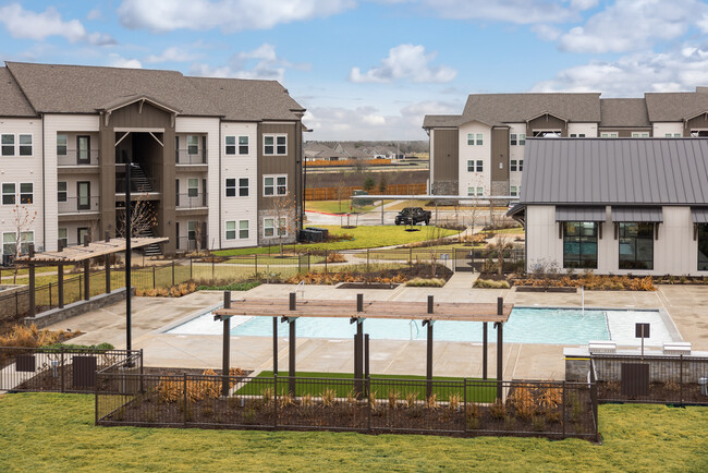 Building Photo - LOCKHART FARMS