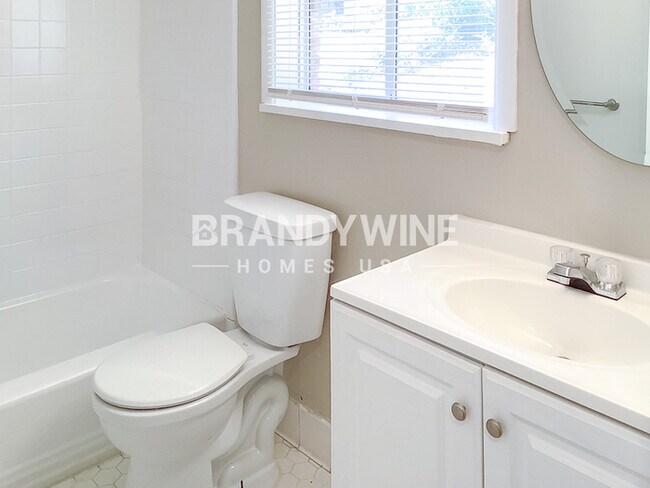 Building Photo - 5257 Norman Blvd