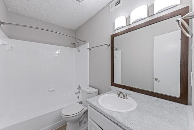 Building Photo - B3 | Lease Today and Receive 1 Month Free. *Restrictions Apply