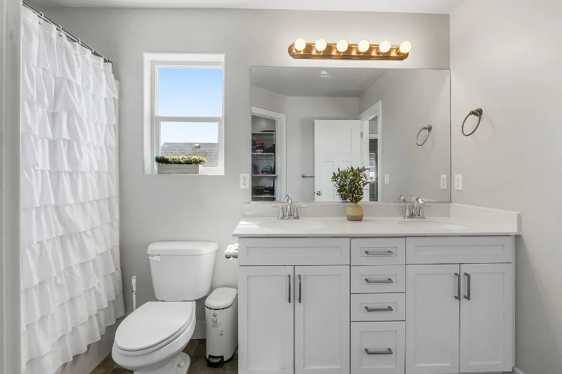 Building Photo - 1540 S 1450 W