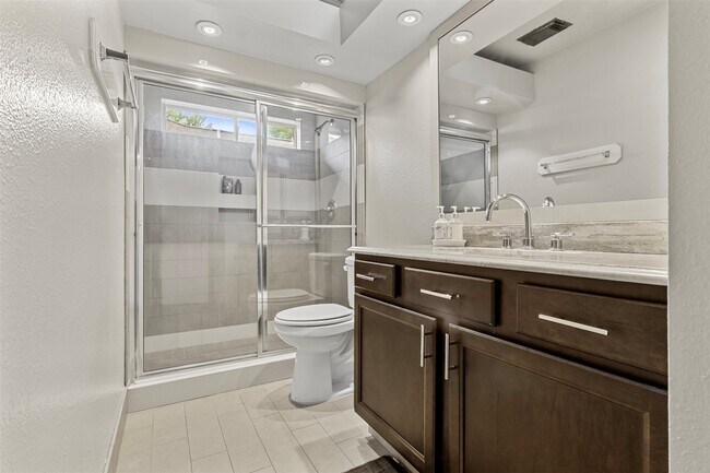 Building Photo - 9130 Reagan Meadow Ct