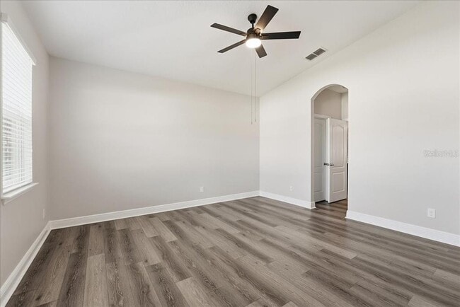 Building Photo - 11007 Inside Loop