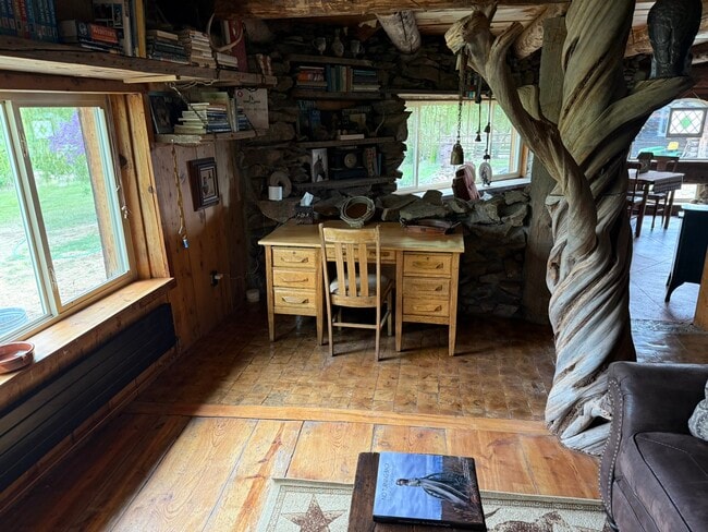 Building Photo - 43393 Co Rd M