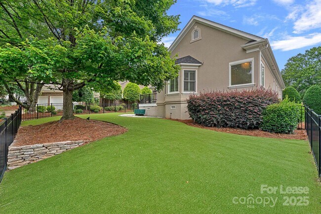 Building Photo - 17308 Players Ridge Dr