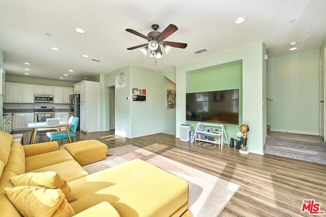 Building Photo - 11842 Nixon Ln