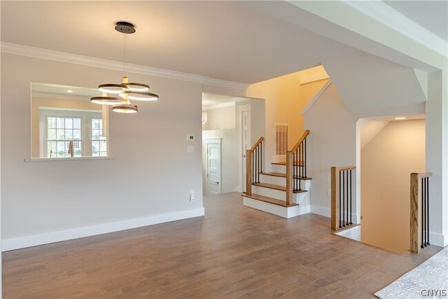 Building Photo - 8116 Verbeck Dr