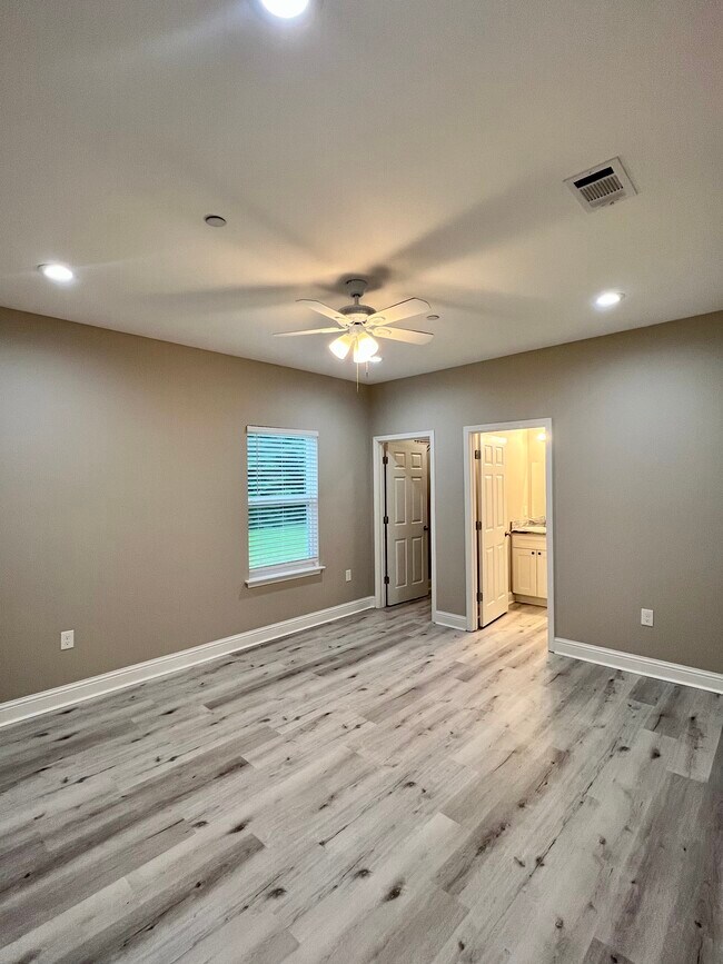 Primary Photo - 15536 Quail Creek Cove
