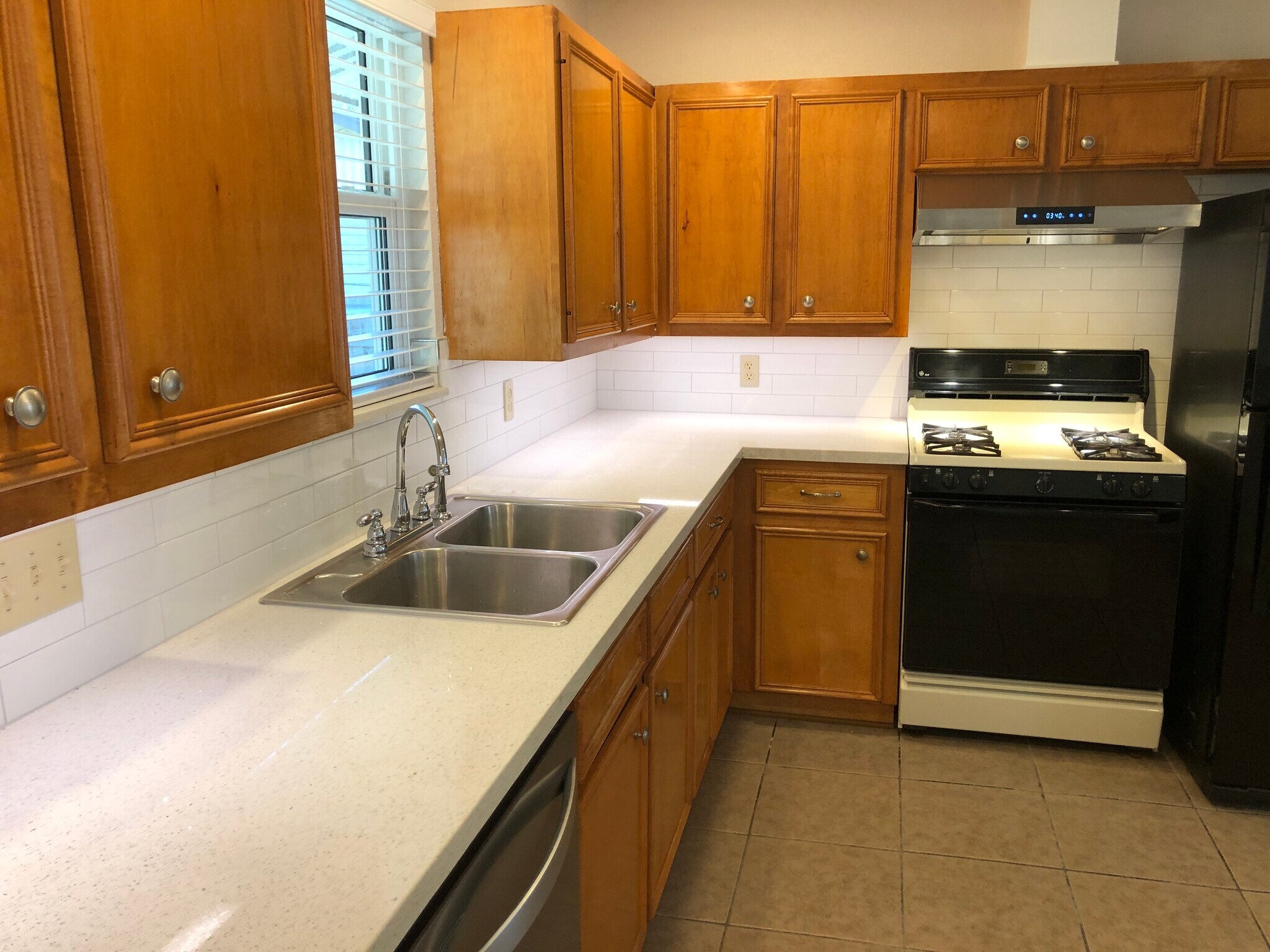 Kitchen - 2409 Glen Springs Way