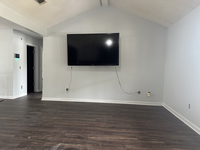 Building Photo - 1333 Loblolly Dr