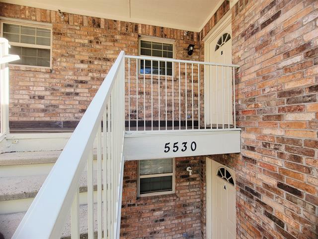 Building Photo - 5530 Brookview Ct