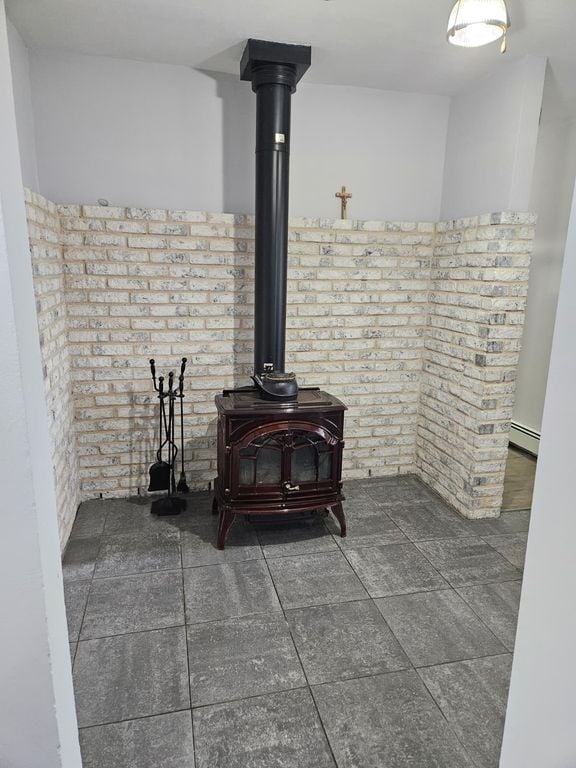 Building Photo - 3 Dougbeth Dr