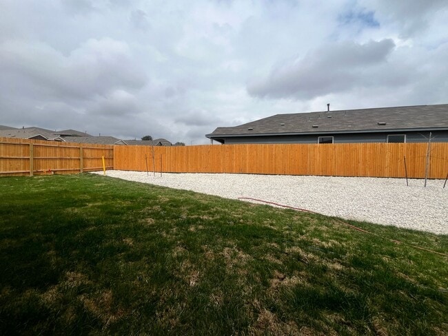 Building Photo - Charming 3 Bedroom/2 Bath Home *St. Hedwig...