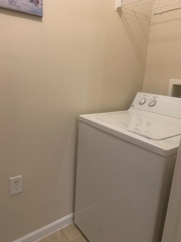 Building Photo - 505 Sunset View Terrace SE