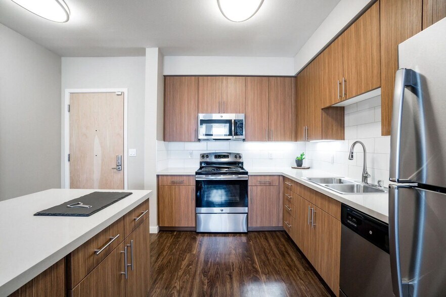 Building Photo - 2615 CA-82