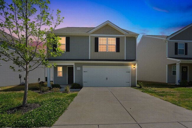 Building Photo - Spacious 4BR House in Charlotte