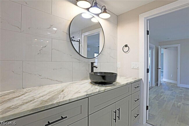 Building Photo - 2243 Harvard Ave