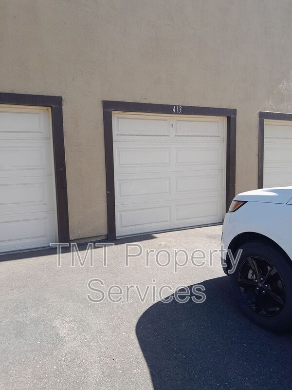 Building Photo - 413 E Rice Ranch Rd