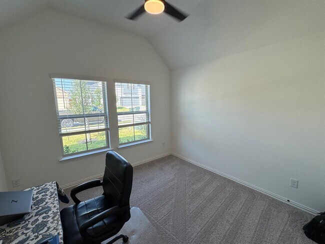 Building Photo - 201 Dove Tree Dr
