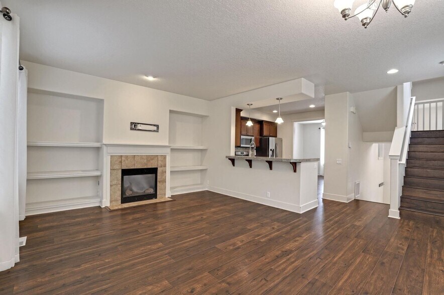 Building Photo - 10533 NE Avery Way