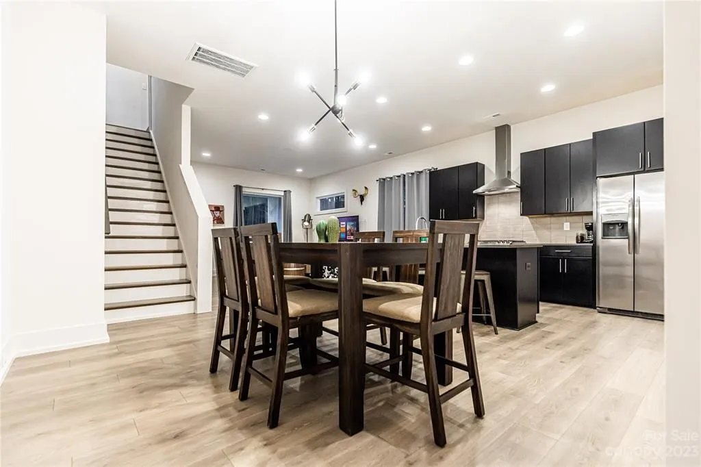 Building Photo - 4115 Merlane Dr