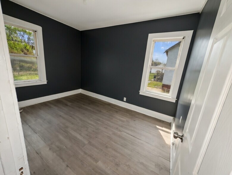 Building Photo - 4666 Lillibridge St