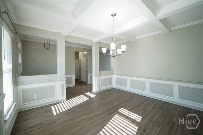 Building Photo - 23 Brookhaven Dr