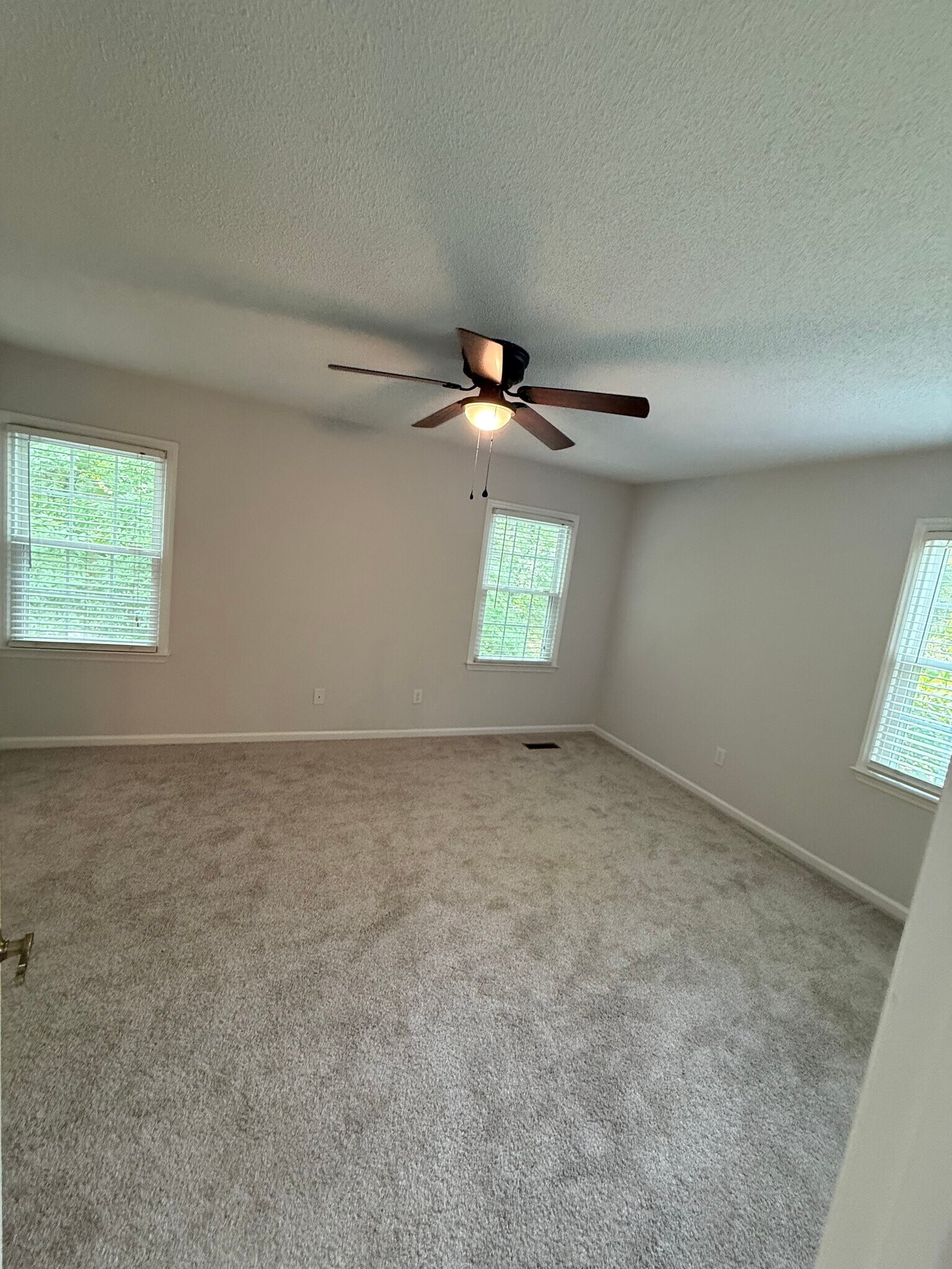 Building Photo - 9453 Kings Falls Dr